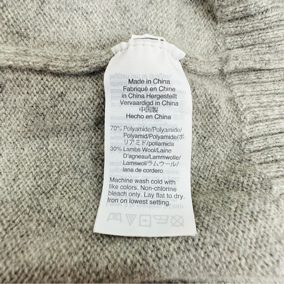 J. Crew Men's size Medium Gray Wool Blend Crewneck Sweater - Picture 10 of 11